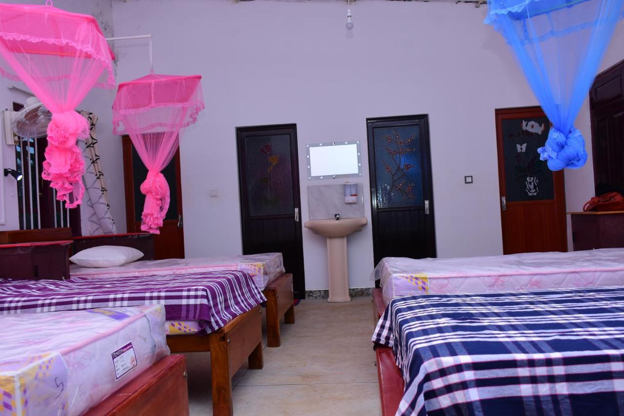 Trinco Star Cabana Trincomalee Bagian luar foto